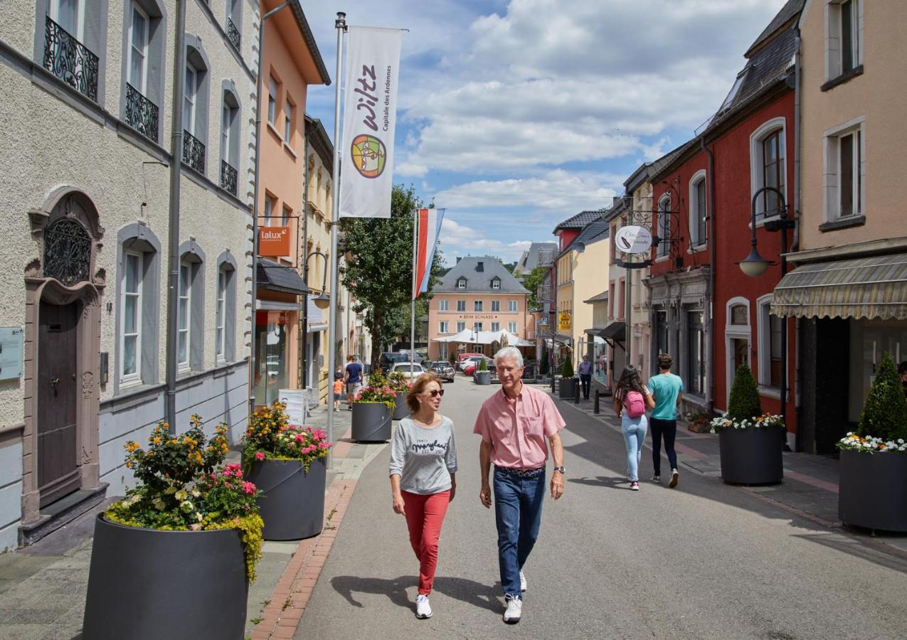 Hotel-Restaurant Beim Schlass Wiltz Экстерьер фото