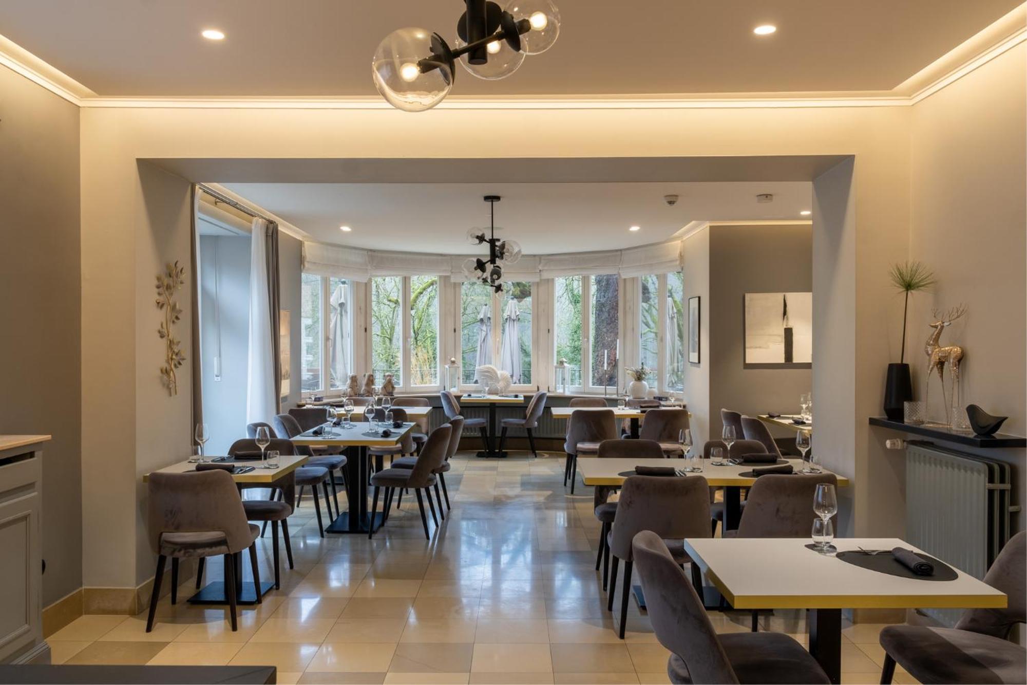 Hotel-Restaurant Beim Schlass Wiltz Экстерьер фото